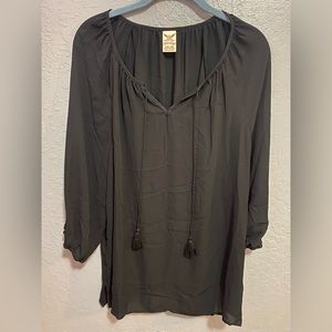 ¾ Sleeve V-Neck Blouse